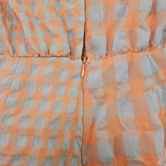 Talulah Women's Peach‎ & Blue Gingham Wrap Tie Waist Short Sleeve Romper. Size M - Picture 8 of 13